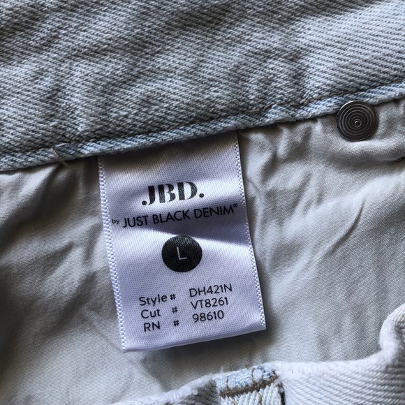 JBD DENIM SHORTS / Size Large - Picture 3 of 9